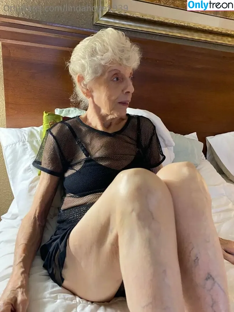 lindahope1939 nude photo #0048 (lindahope1939)