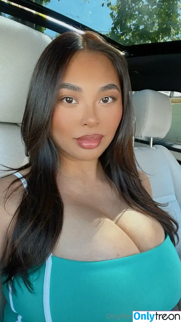 lindavo nude photo #0132 (itslindavo)