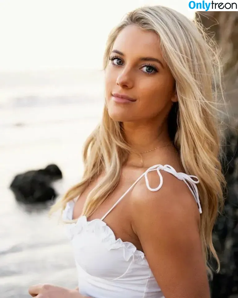 Lindsay Brewer голая photo #0108 (lindsaymariebrewer / tonia_williams)