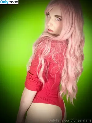 Lindsay Jones / IAmLindsayJones / joneslyfans nude photo #0029
