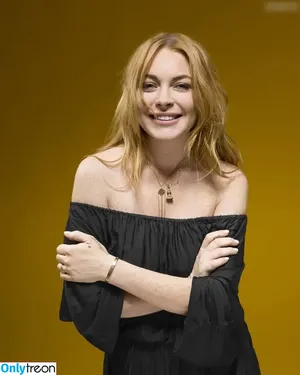 Lindsay Lohan / lindsaylohan nude photo #0495
