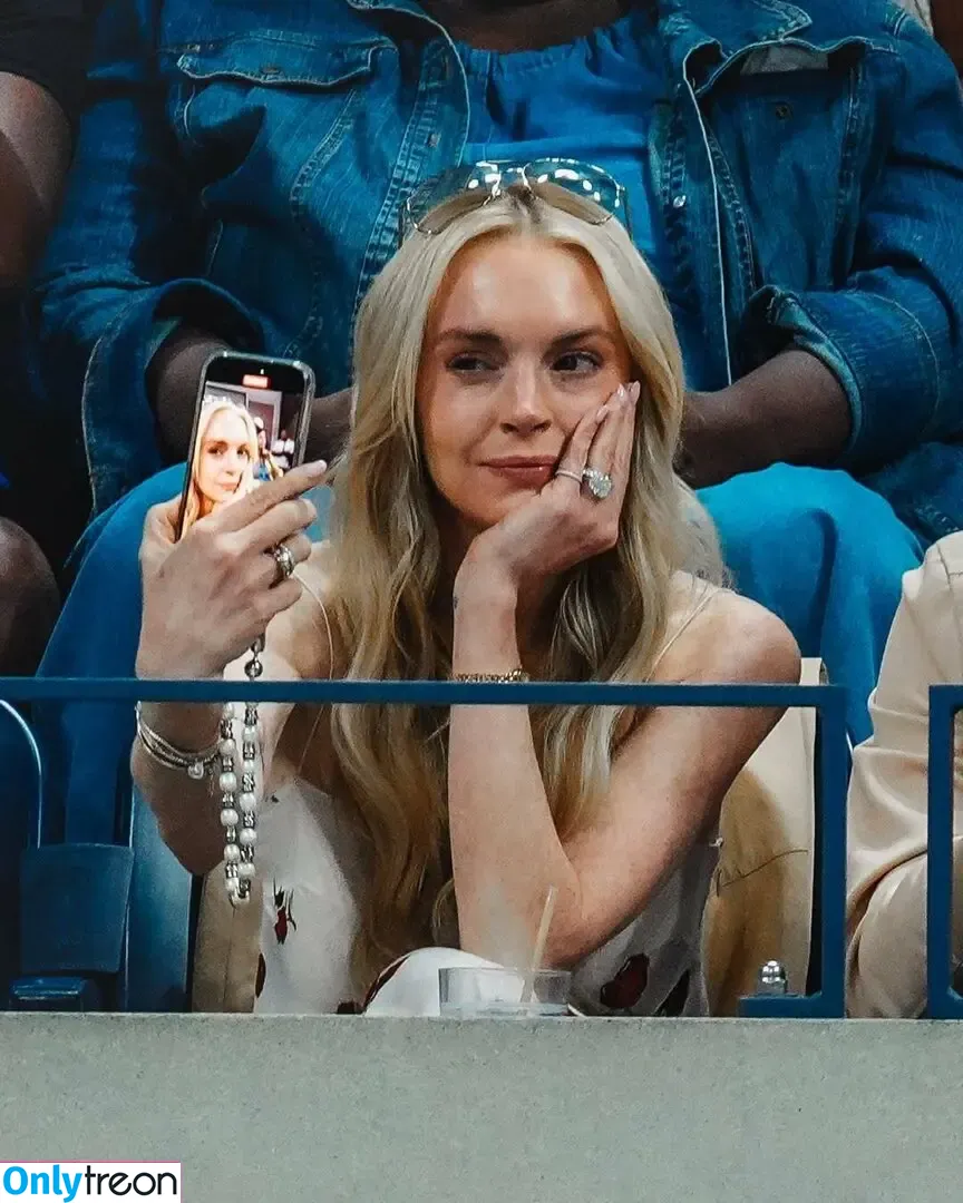 Lindsay Lohan голая photo #1265 (lindsaylohan / lindsaylohan201)
