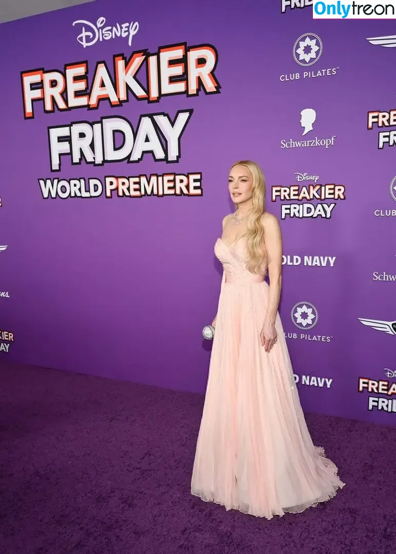 Lindsay Lohan nude photo #1305 (lindsaylohan / lindsaylohan201)