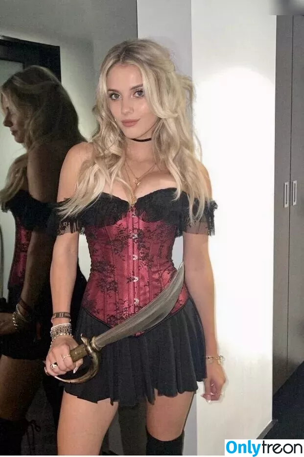Lindsay Marie Brewer голая photo #0154 (lindsaymariebrewer)