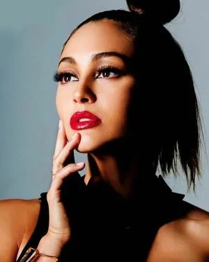 Lindsey Morgan / linzzmorgan фото голая #0069