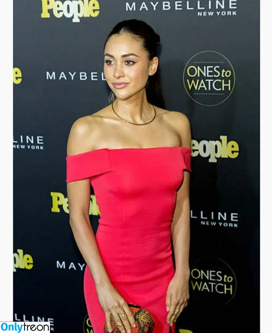 Lindsey Morgan голая photo #0058 (linzzmorgan)