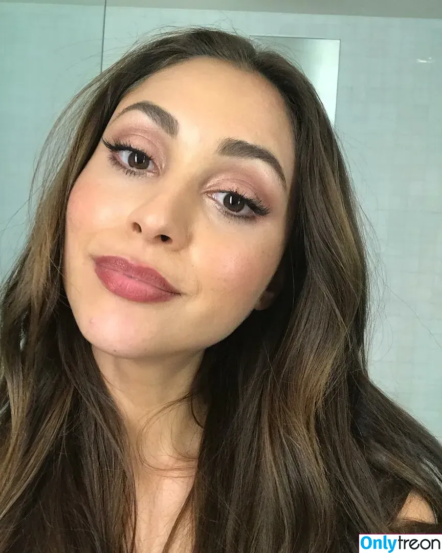 Lindsey Morgan nude photo #0089 (linzzmorgan)