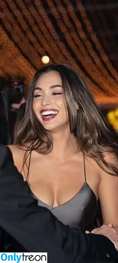 Lindsey Morgan голая photo #0122 (linzzmorgan)