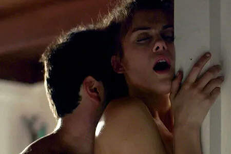 Lindsey Shaw / ladymshawsters nude photo #0054