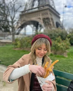 Lindsey Stirling / abbysiscoprinus / lindseystirling фото голая #0112