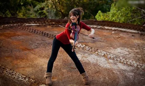 Lindsey Stirling / abbysiscoprinus / lindseystirling фото голая #0272