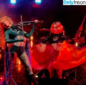 Lindsey Stirling / lindseystirling nude photo #0401