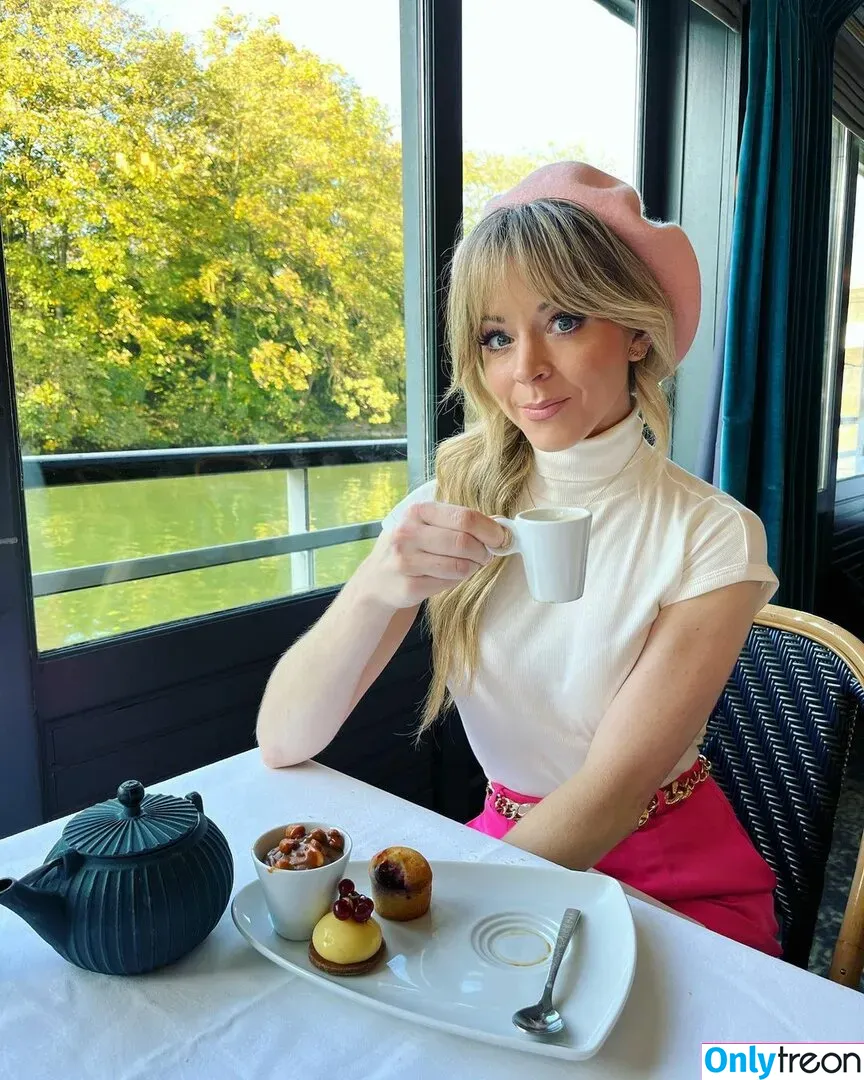 Lindsey Stirling голая photo #0091 (lindseystirling)