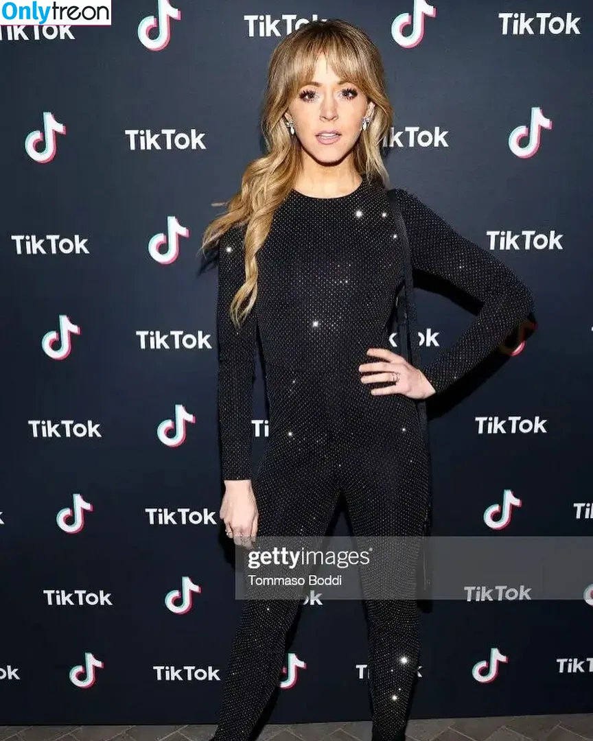 Lindsey Stirling голая photo #0103 (lindseystirling)