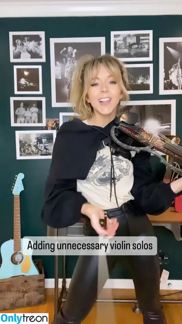 Lindsey Stirling голая photo #0121 (lindseystirling)