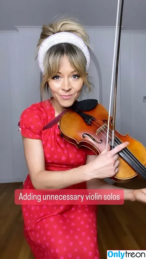 Lindsey Stirling голая photo #0122 (lindseystirling)