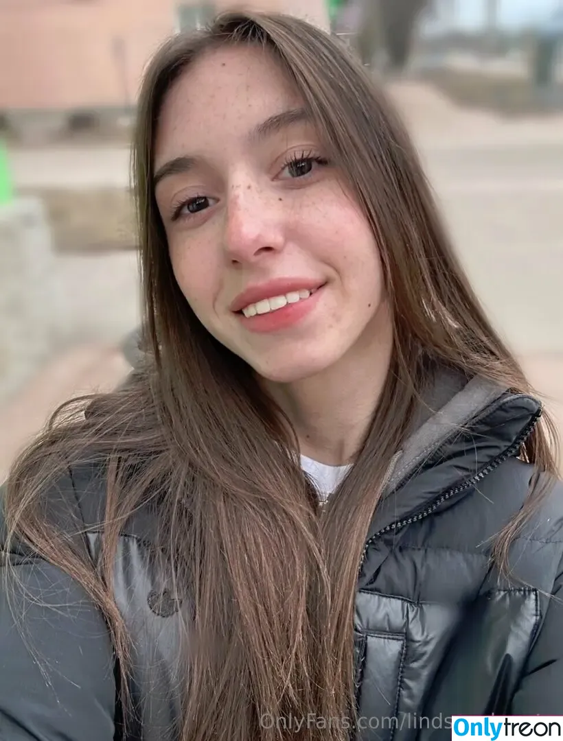 lindseyxheartx голая photo #0003 (lindseyxheartx)