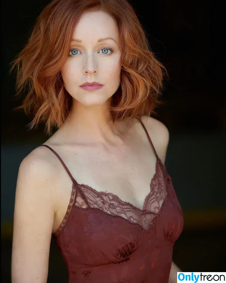 Lindy Booth голая photo #0023 (lindybooth / reallylindybooth)