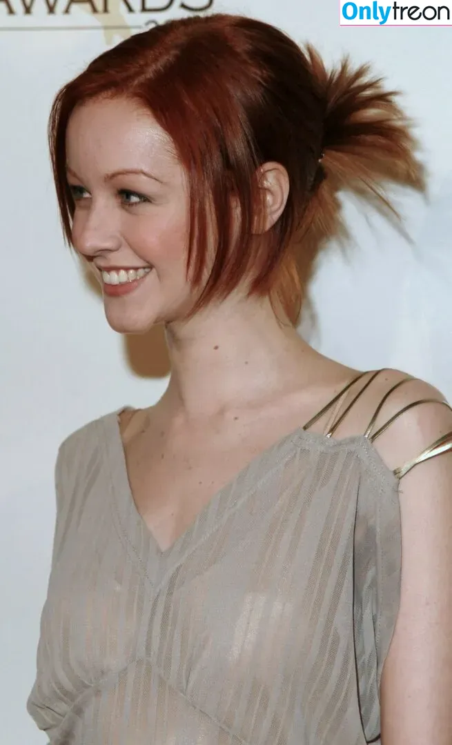 Lindy Booth голая photo #0053 (lindybooth / reallylindybooth)