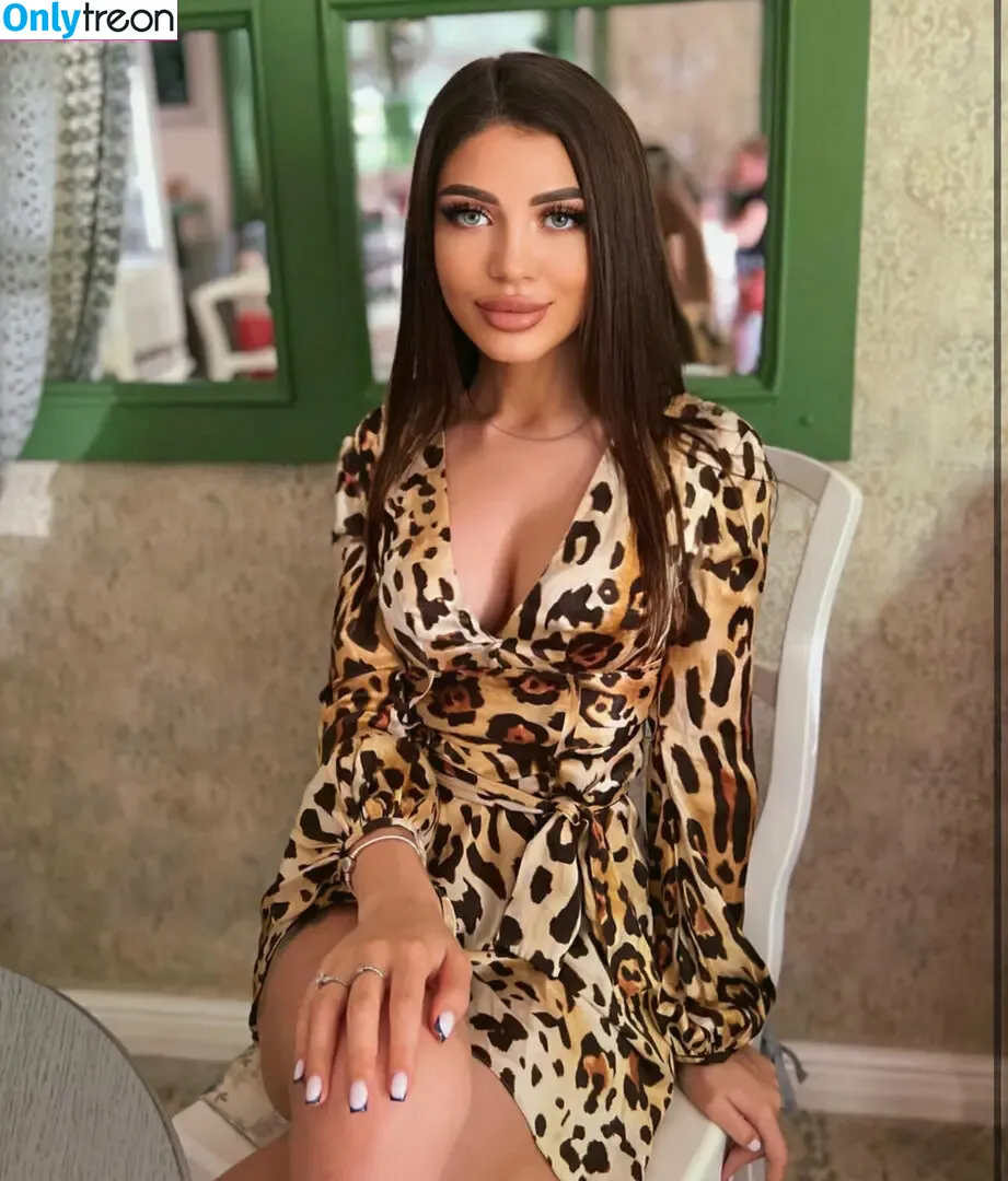 linoliya nude photo #0004 (linoliya)