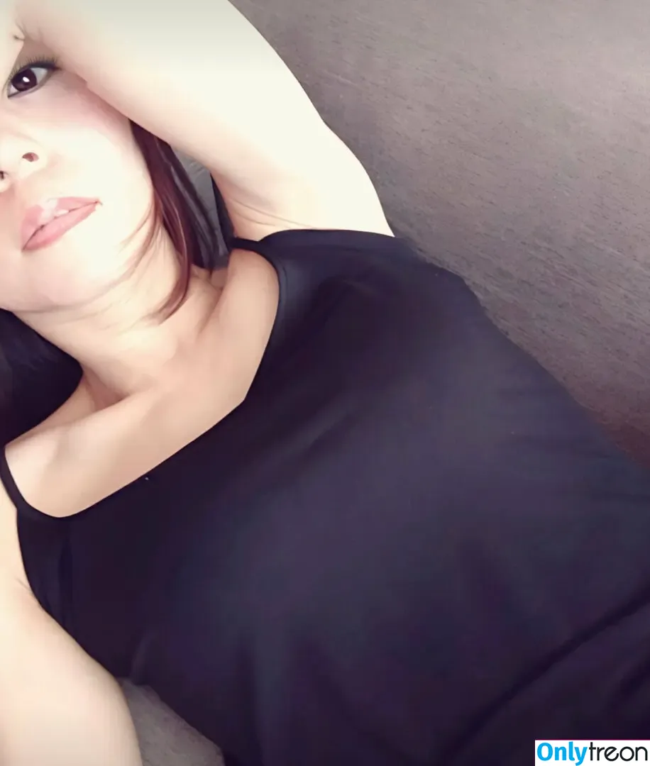 linoliya nude photo #0031 (linoliya)