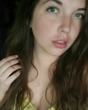 Lisa ASMR / LisaASMR nude photo #0043