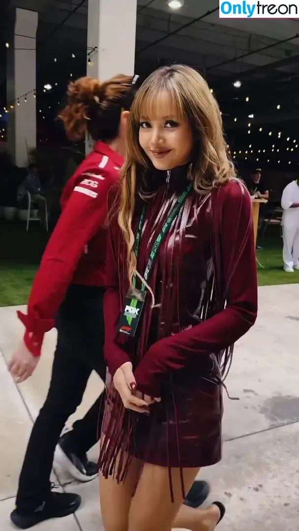 Lisa Blackpink nude photo #2093 (Lisa Blackpink)