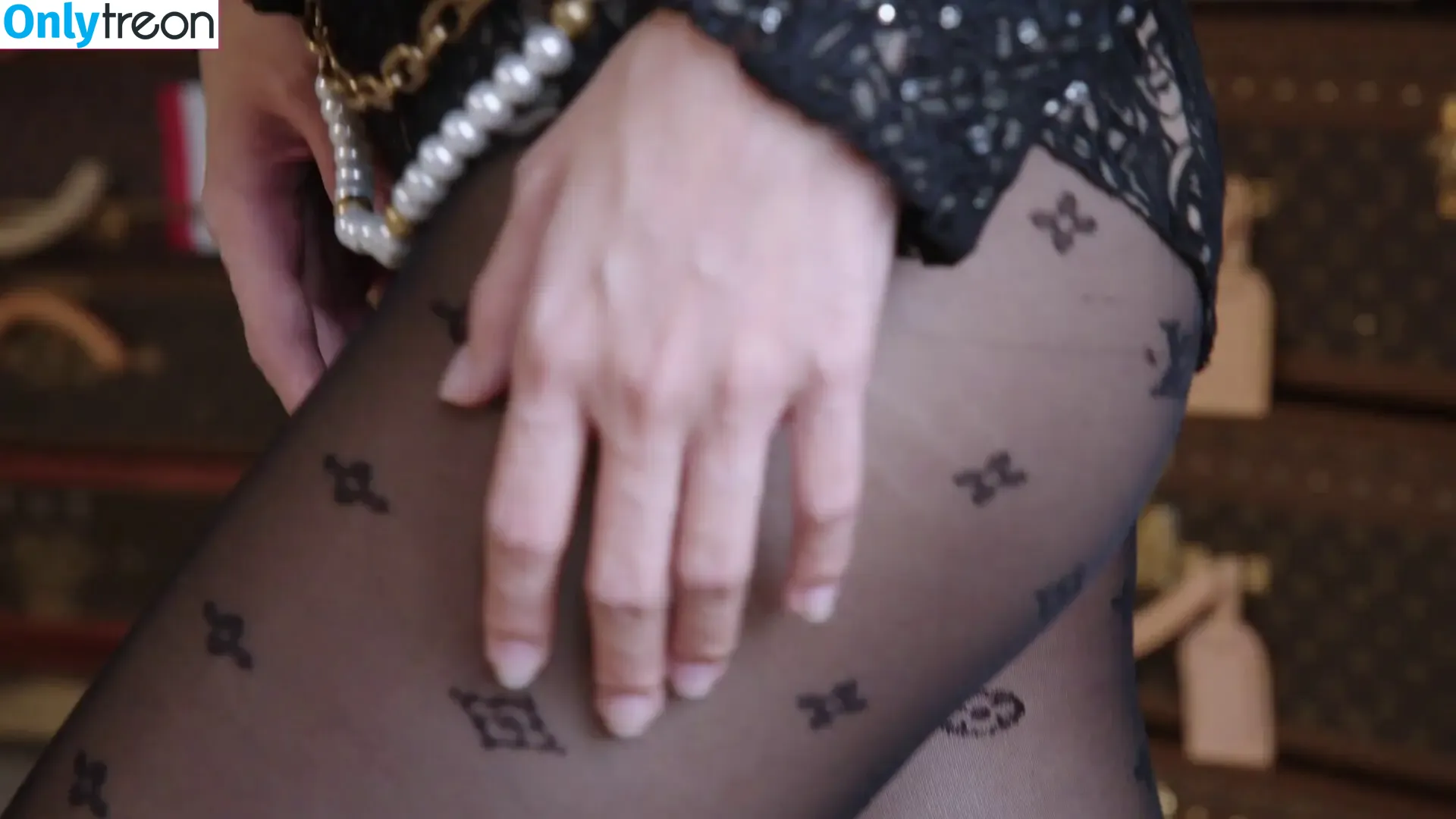 Lisa Blackpink nude photo #2186 (Lisa Blackpink)