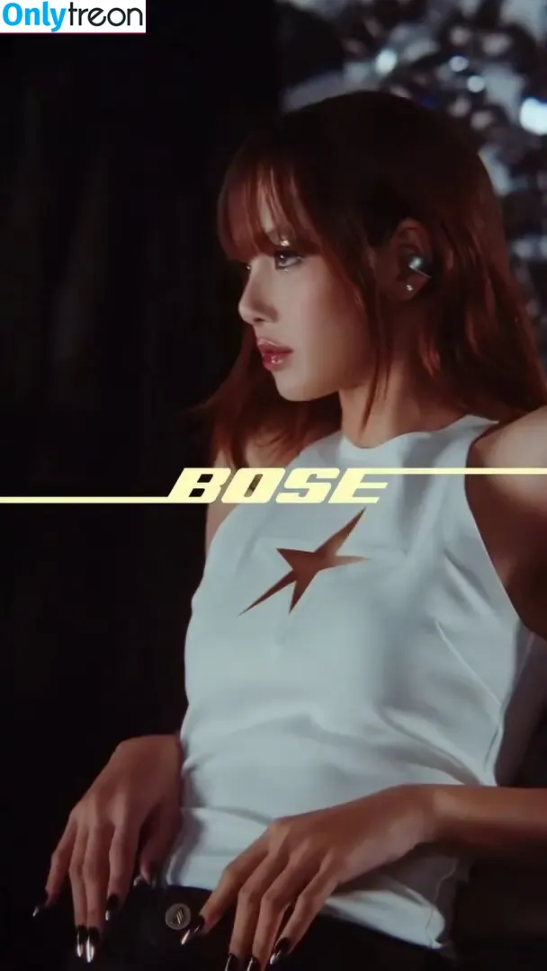 Lisa Blackpink nude photo #2252 (Lisa Blackpink)