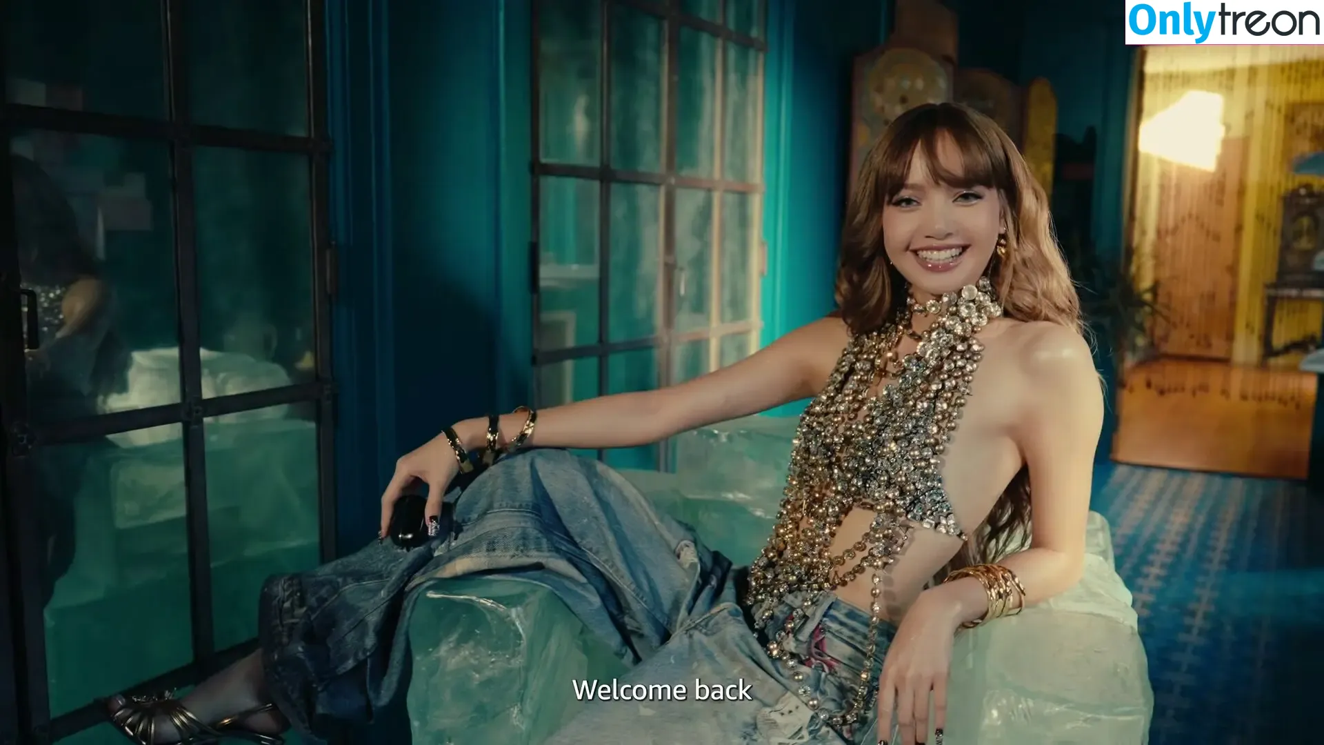 Lisa Blackpink nude photo #2416 (Lisa Blackpink)