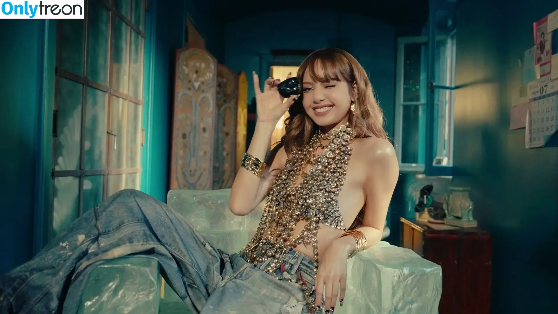 Lisa Blackpink nude photo #2417 (Lisa Blackpink)