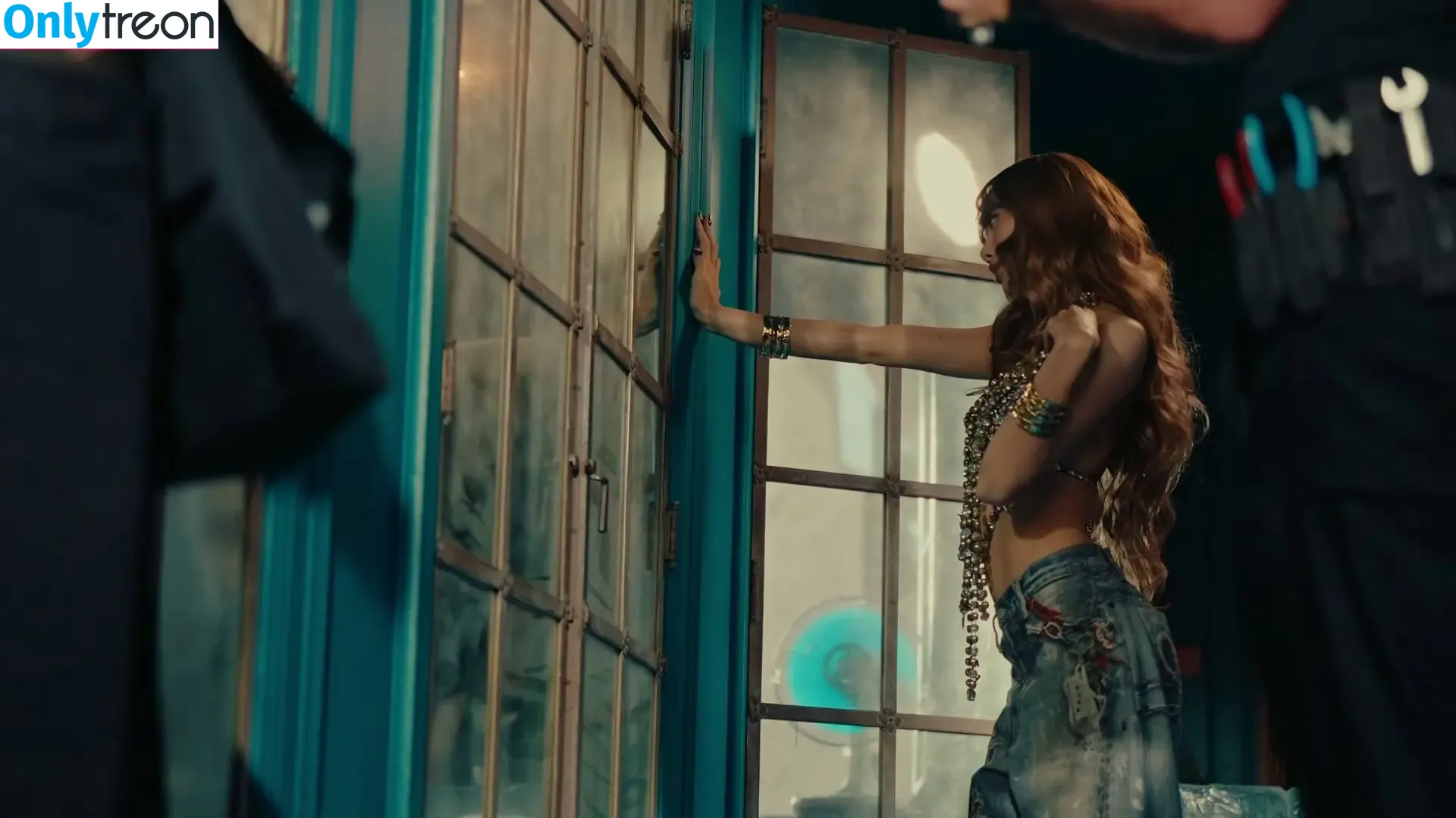 Lisa Blackpink nude photo #2420 (Lisa Blackpink)