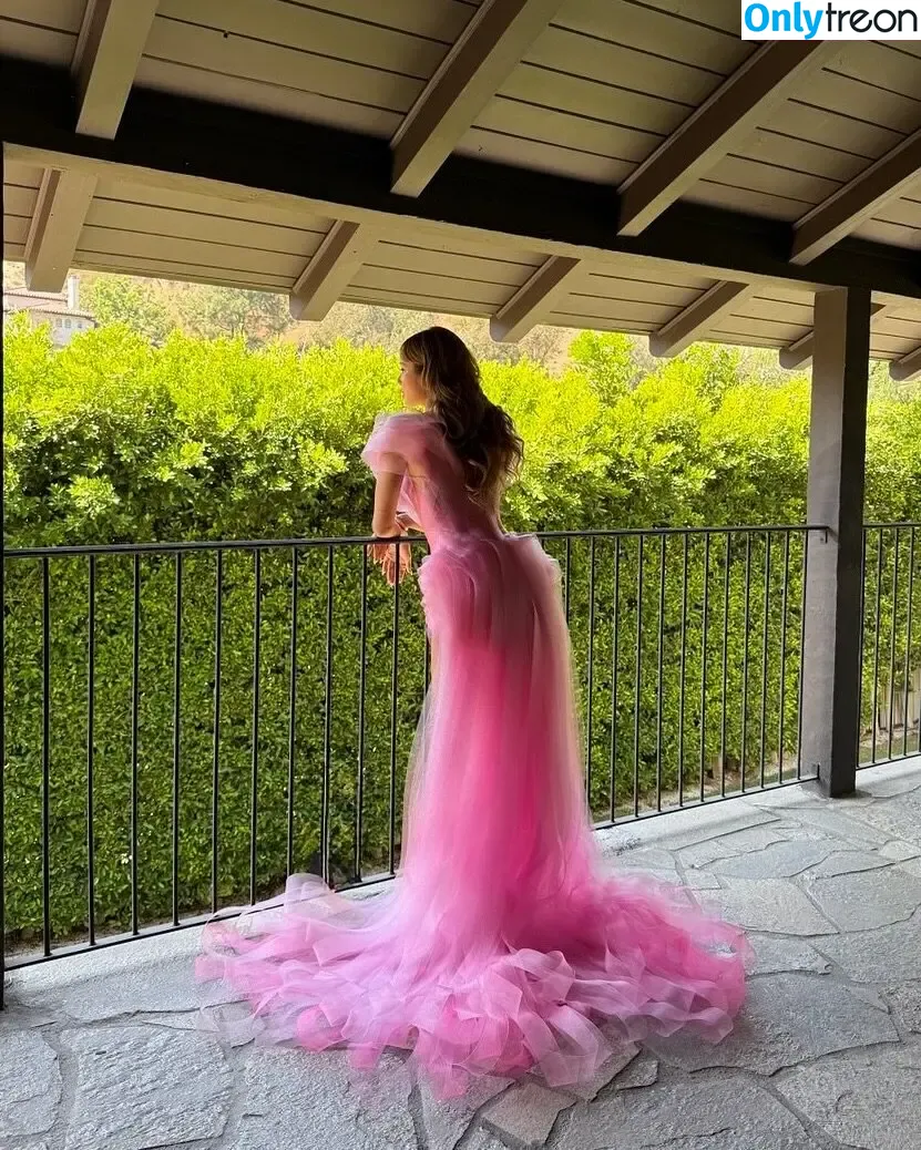 Lisa Blackpink nude photo #2906 (Lisa Blackpink)