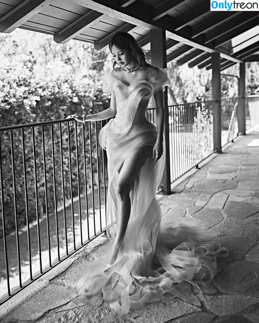 Lisa Blackpink nude photo #2911 (Lisa Blackpink)