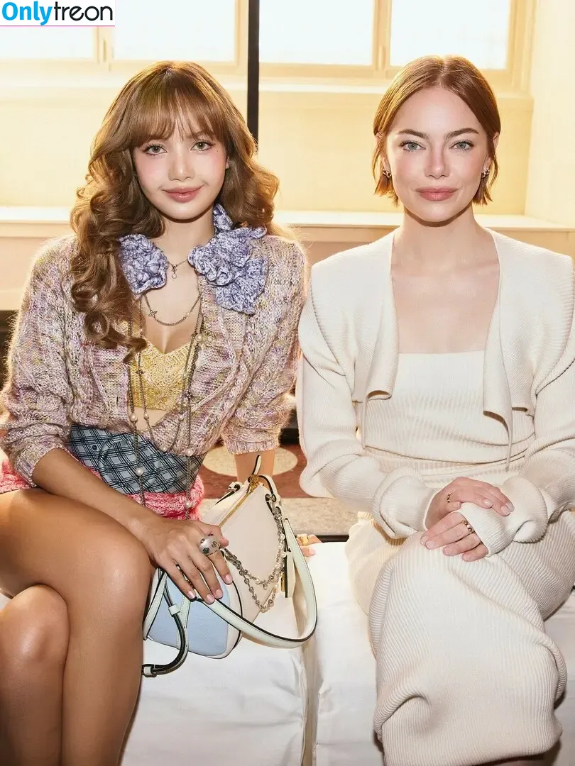 Lisa Blackpink nude photo #2939 (Lisa Blackpink)