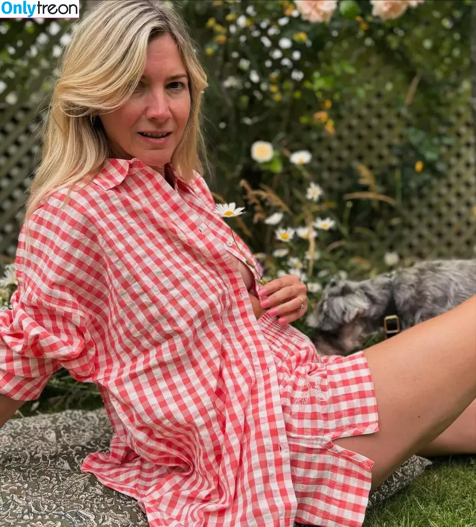 Lisa Faulkner голая photo #0033 (lisafaulknercooks)