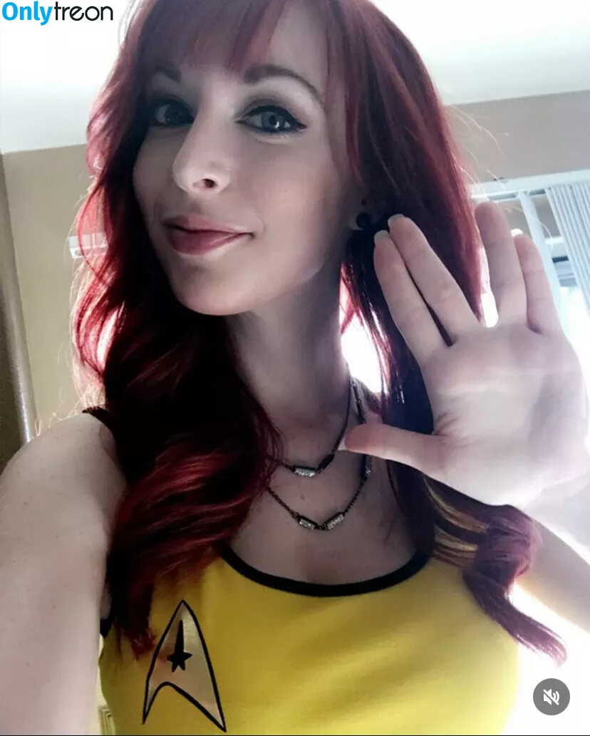 Lisa Foiles голая photo #0182 (lisafoiles)