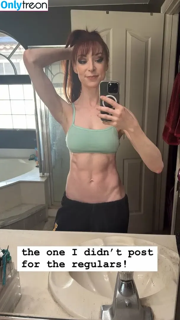 Lisa Foiles голая photo #0272 (lisafoiles)