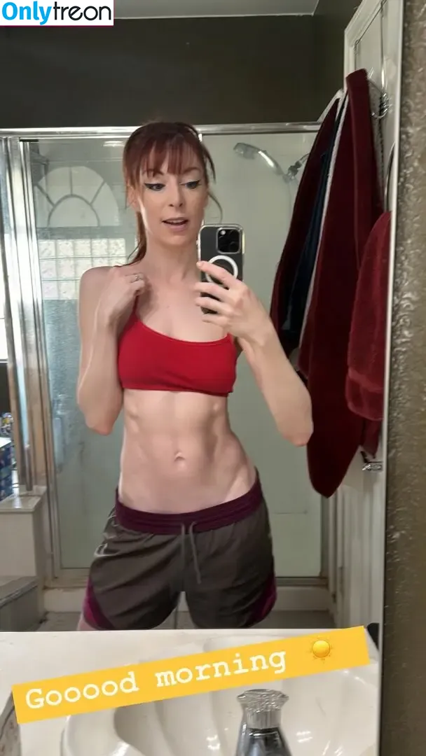 Lisa Foiles голая photo #0276 (lisafoiles)