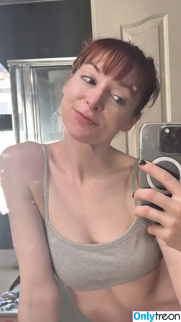 Lisa Foiles голая photo #0303 (lisafoiles)