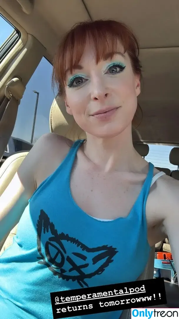Lisa Foiles nude photo #0388 (lisafoiles)