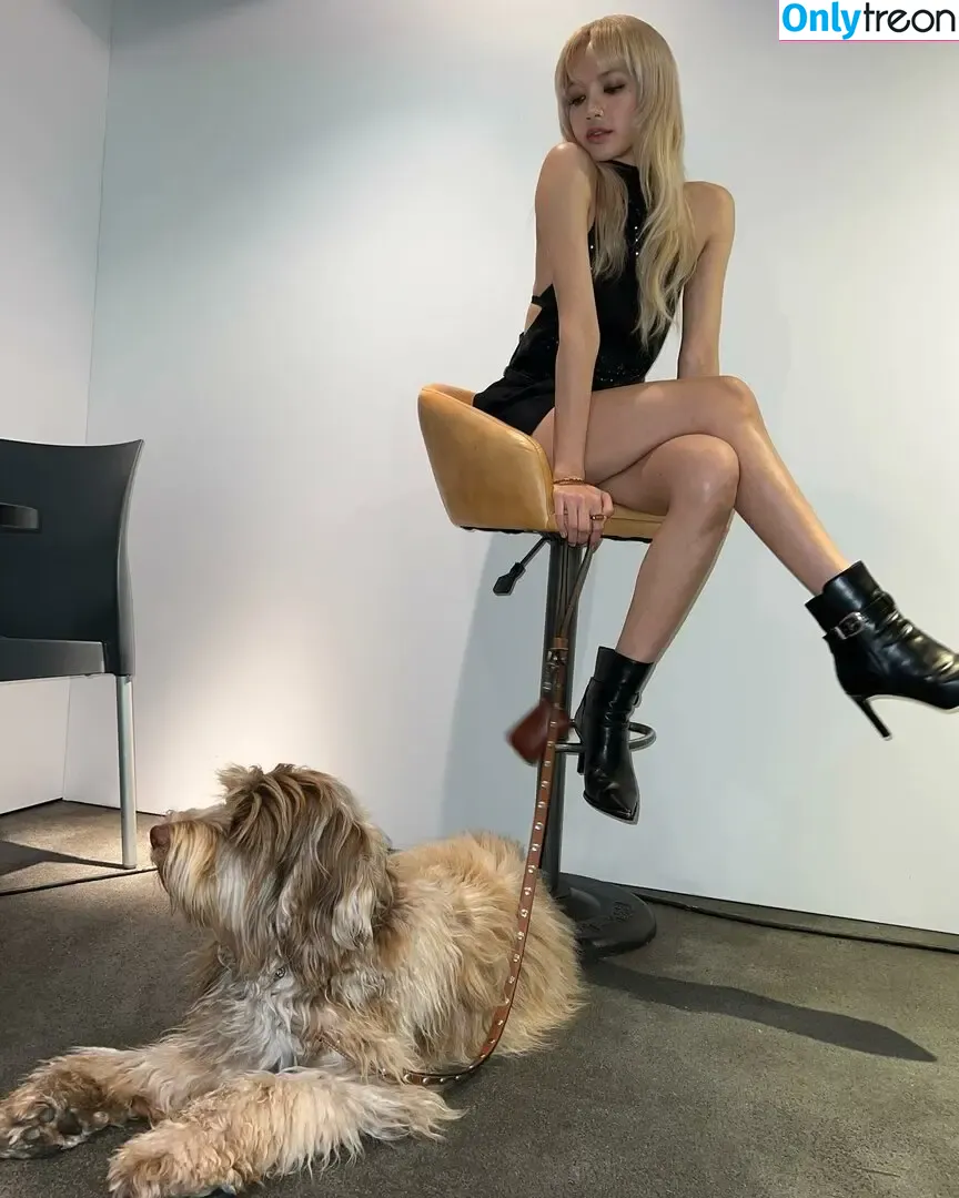 Lisa Manoban голая photo #0023 (lalalalisa_m)