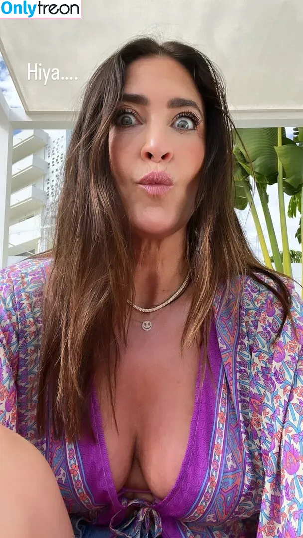 Lisa Snowdon nude photo #0222 (lisa_snowdon)