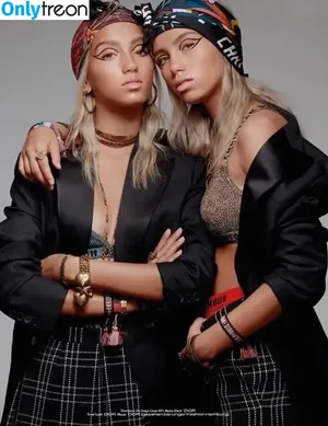 Lisa und Lena / lisaandlena фото голая #0052