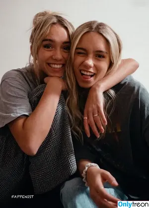 Lisa und Lena / lisaandlena фото голая #0129