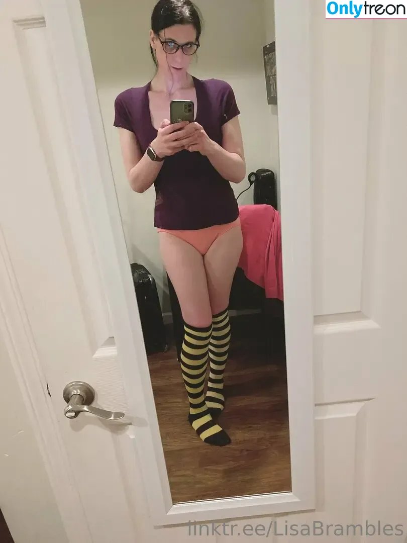lisabrambles nude photo #0031 (lisabrambles)