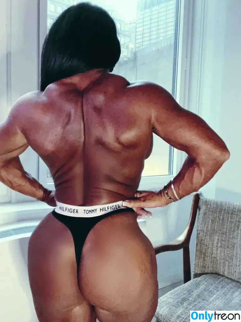 Lisafbb nude photo #0009 (Ruby Muscle / Rubyfbb / teamfonsecafitness)