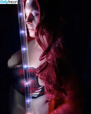 LisaJ_Cosplay / fionagirlsoho nude photo #0014