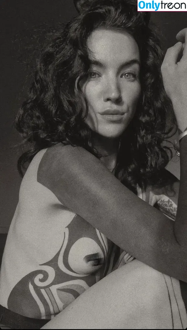 Lisbeth Mueller голая photo #0084 (Lisbethmueller / darkest.lilith / darkestlilith1)