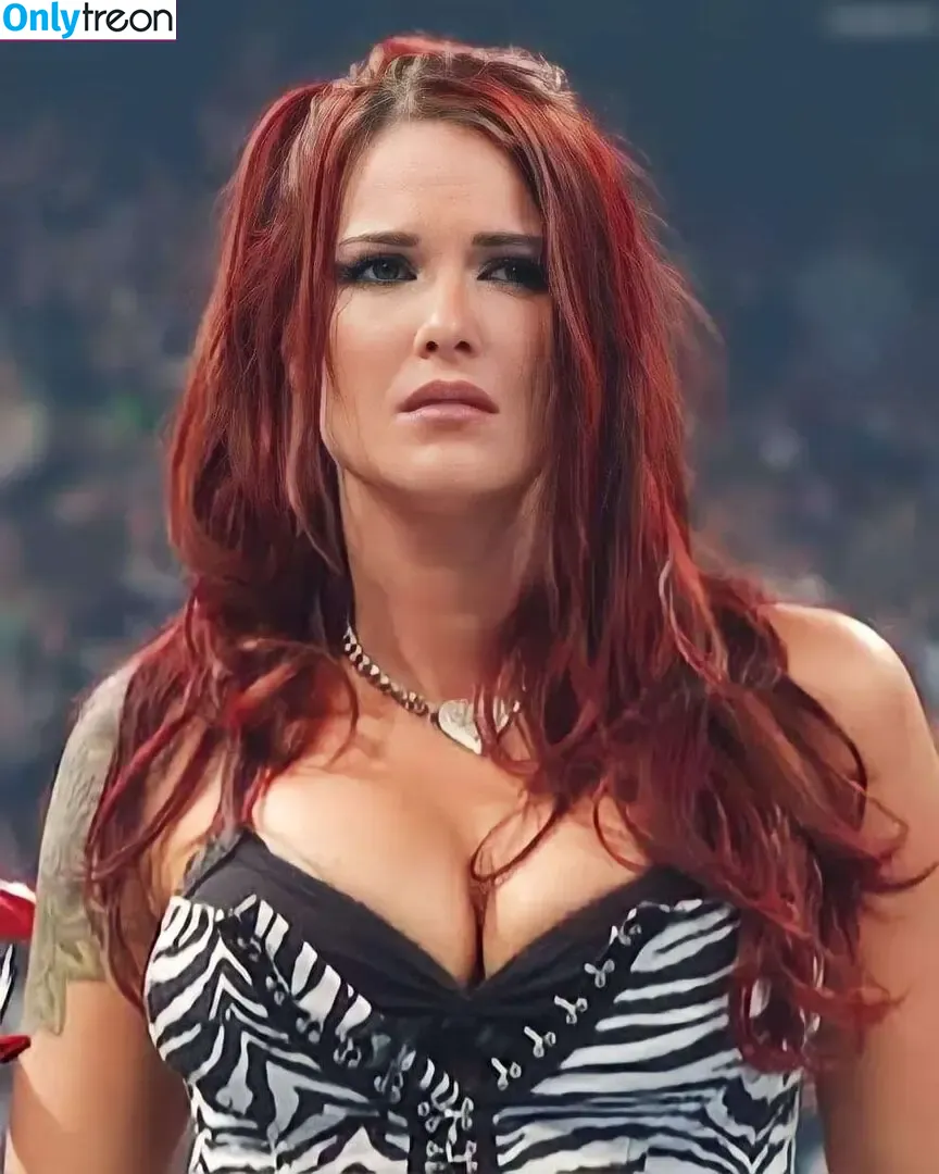 Lita nude photo #0059 (amydumas / machetegirl)